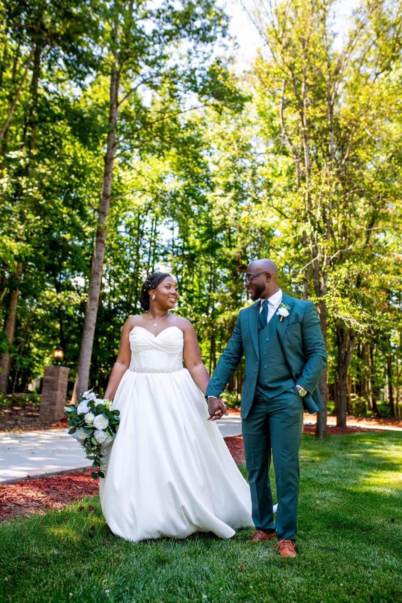Whisper Chateau Weddings Reunions Groups 75 Plus Greensboro Exterior photo