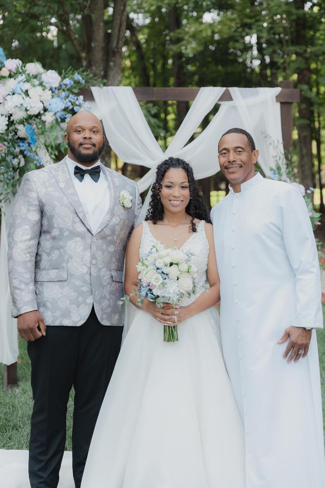 Whisper Chateau Weddings Reunions Groups 75 Plus Greensboro Exterior photo