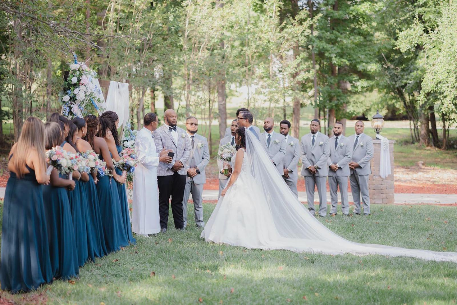 Whisper Chateau Weddings Reunions Groups 75 Plus Greensboro Exterior photo